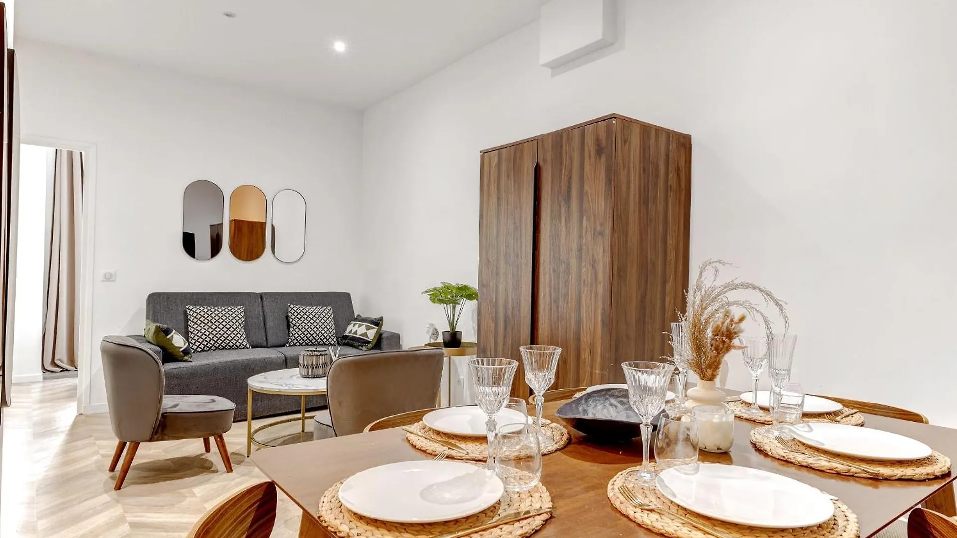 Appartement Elegant Pres Du Jardin Du Luxembourg 파리